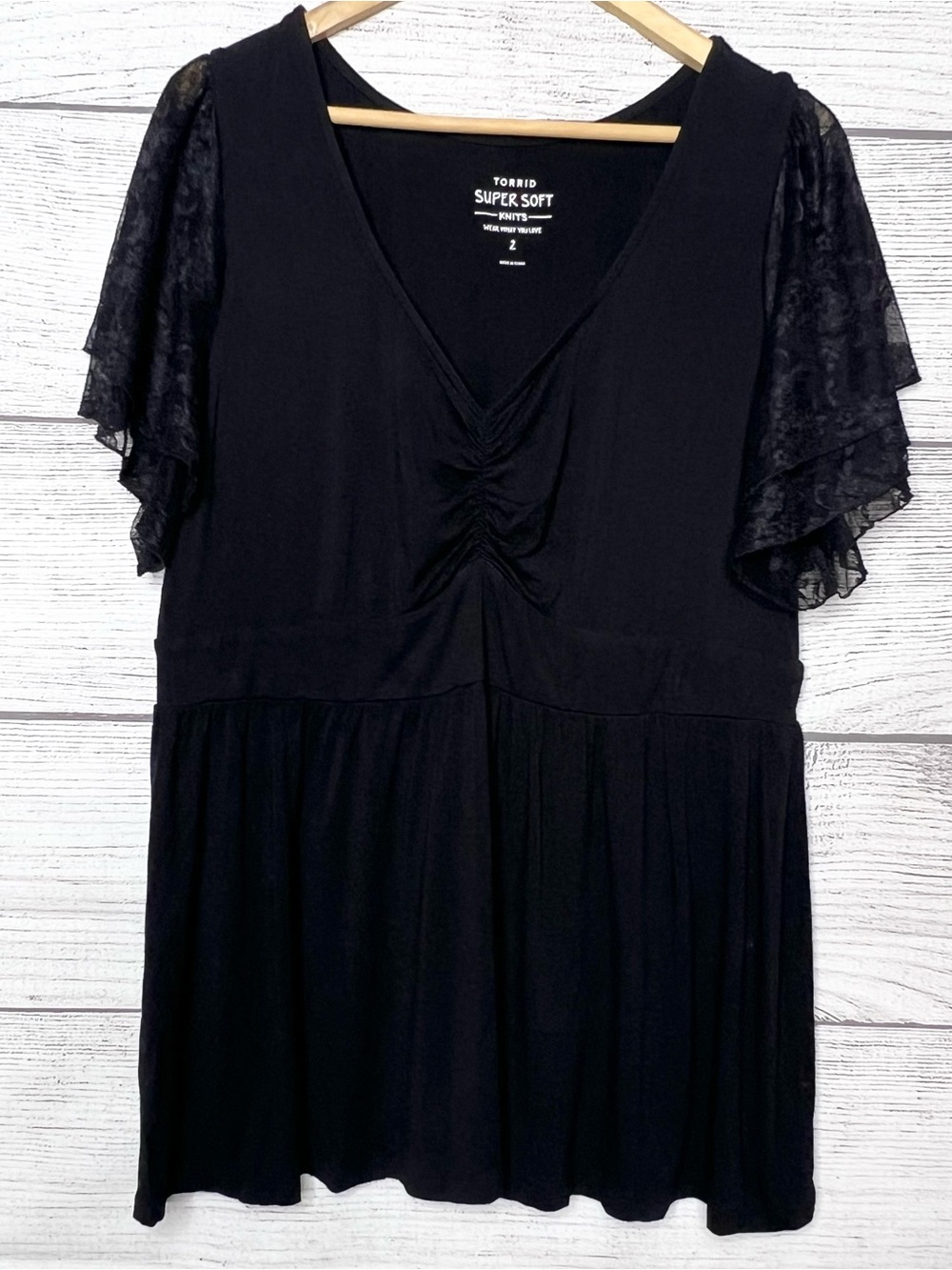 Torrid Super Soft Knit Black V-Neck Lace Flutter Sleeve Babydoll Top Size 2X